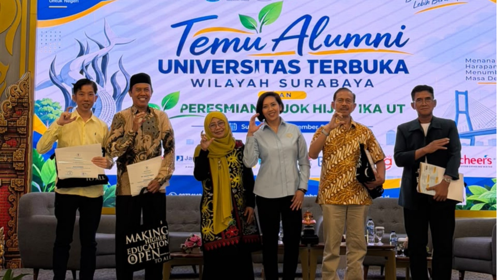 Temu Alumni UT Surabaya: Menghubungkan Kompetensi, Gagasan, dan Dampak bagi Masyarakat